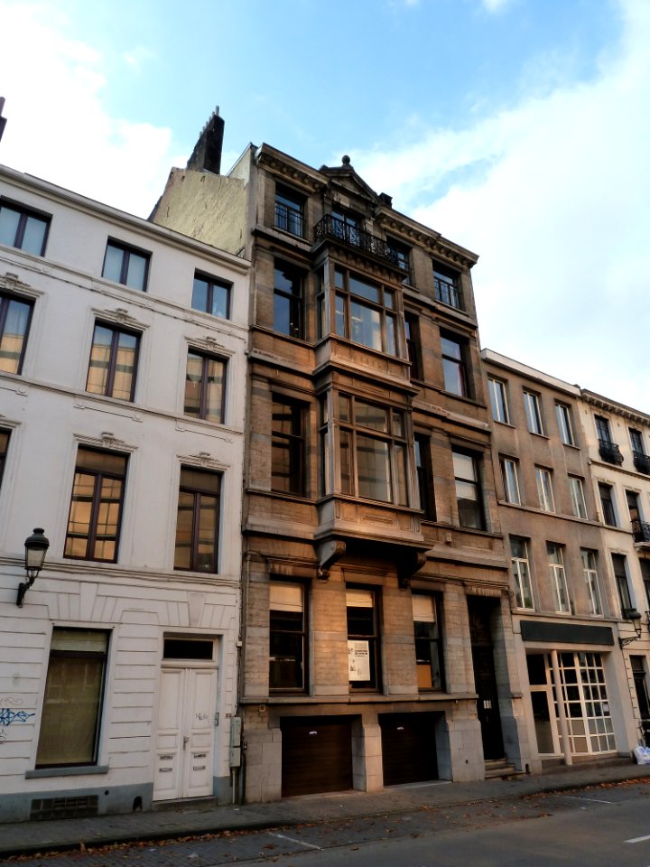 Brussels-Rue du Trône 51 (5)