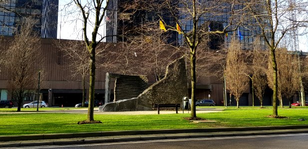 Brussels-Artwork VI of Boulevard du Roi Albert II (1)