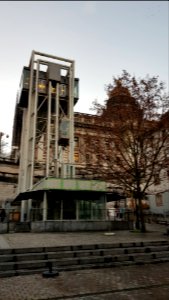 Brussels-Public elevator at Marolles (2)