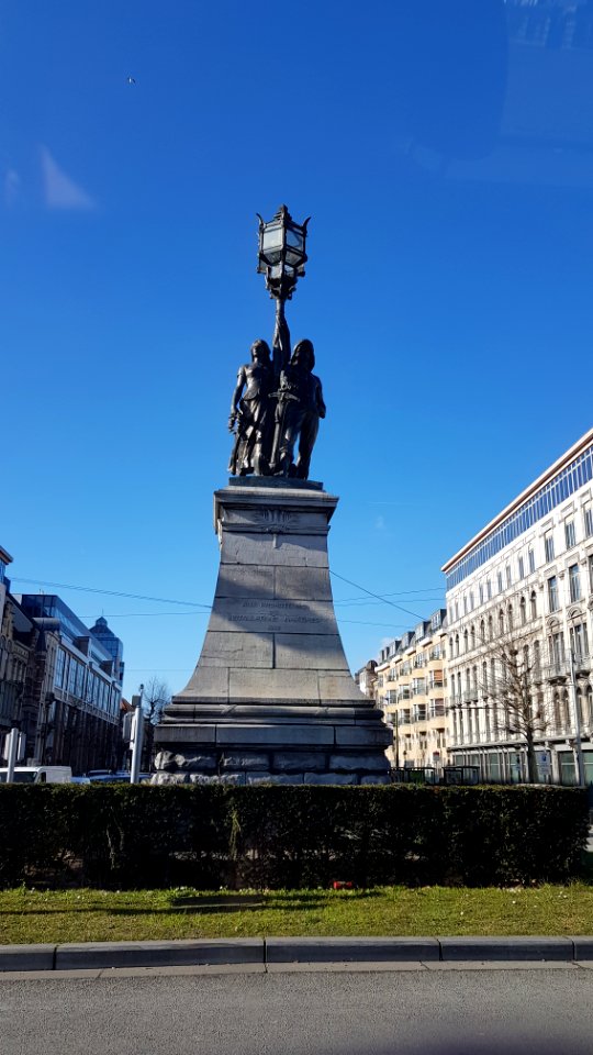 Bruxelles-Aux Promoteurs des Installations Maritimes