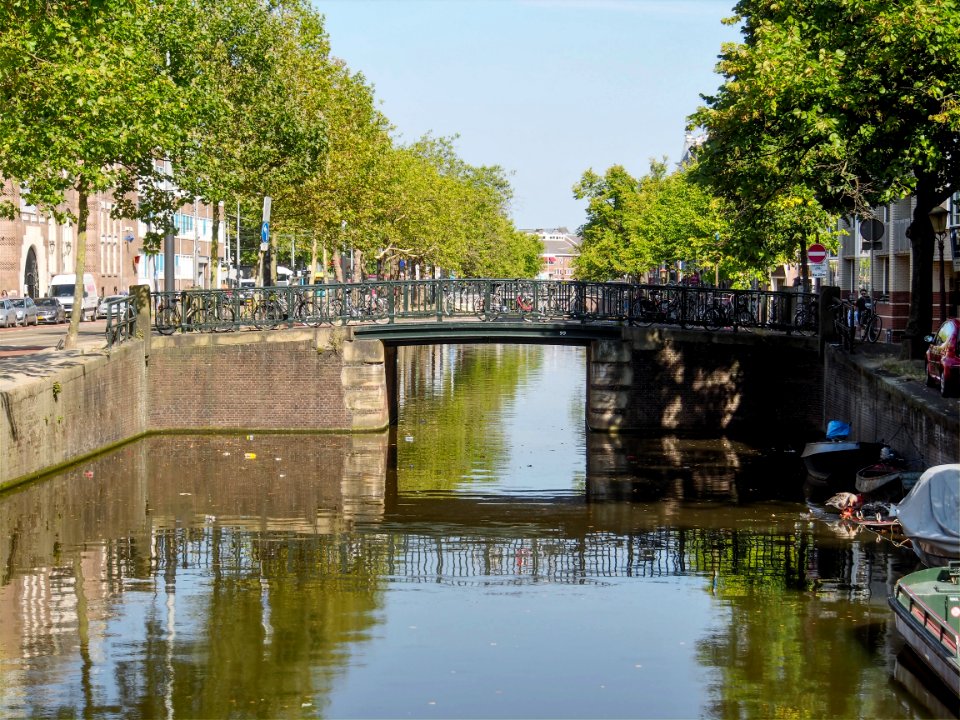 Brug 99 Passeerdersstraat naar Marnixstraat foto 1