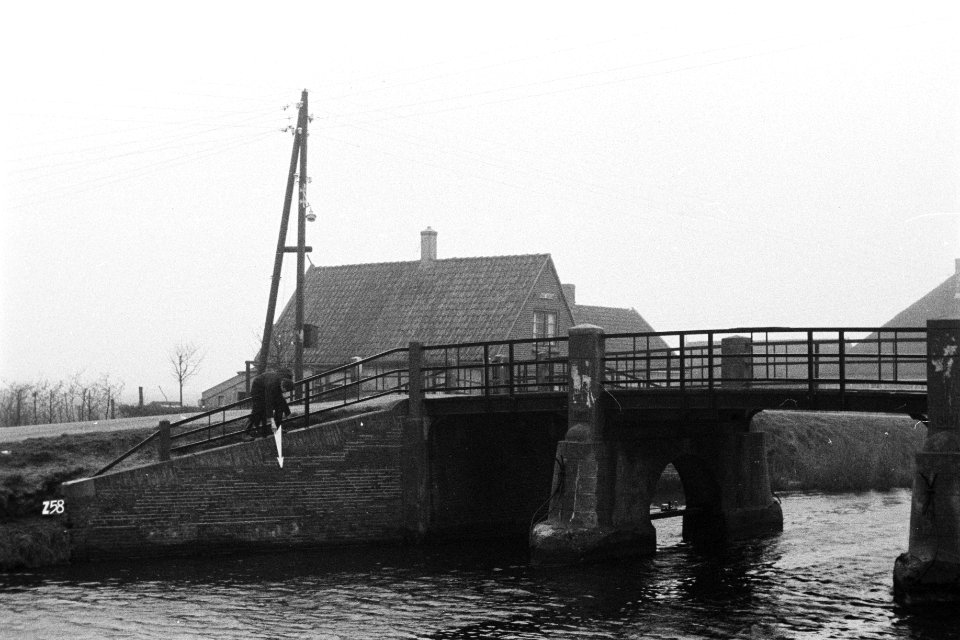 Brug te Zijpe (Ruilverkaveling Zijpe- en Hazepolder, Bestanddeelnr 170-1500
