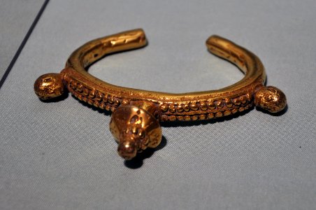 Bruxelles Timor Bracelet 02 10 2011