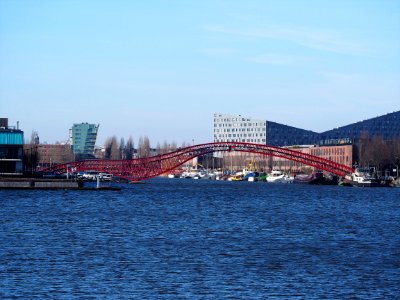 Brug 1998, Hoge Brug, in de Pompmanstraat over het Spoorwegbassin, Pythonbrug foto 2