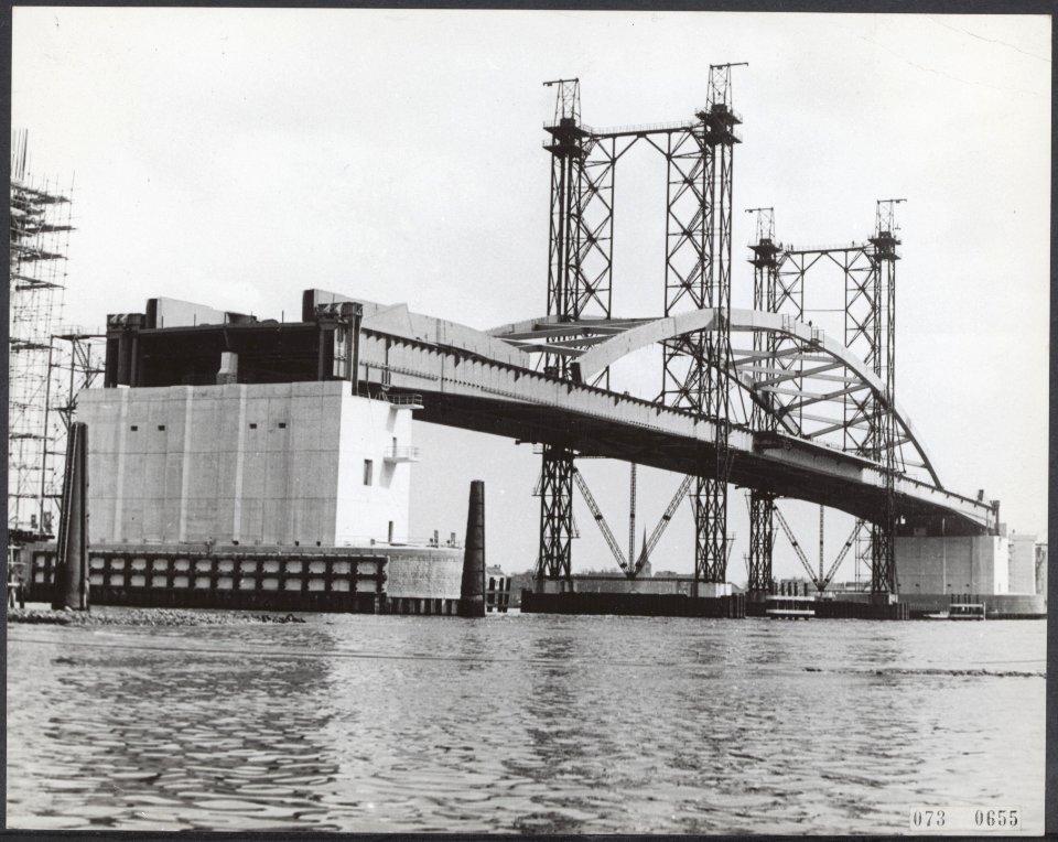 Bruggen, waterbouwkunde, Bestanddeelnr 073-0655