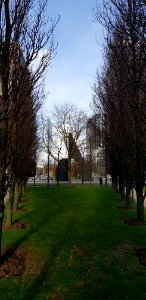 Brussels-Artwork V of Boulevard du Roi Albert II (2)