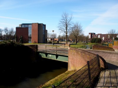 Brug 1777, François Brandtbrug in de Abebe Bikilalaan foto 2