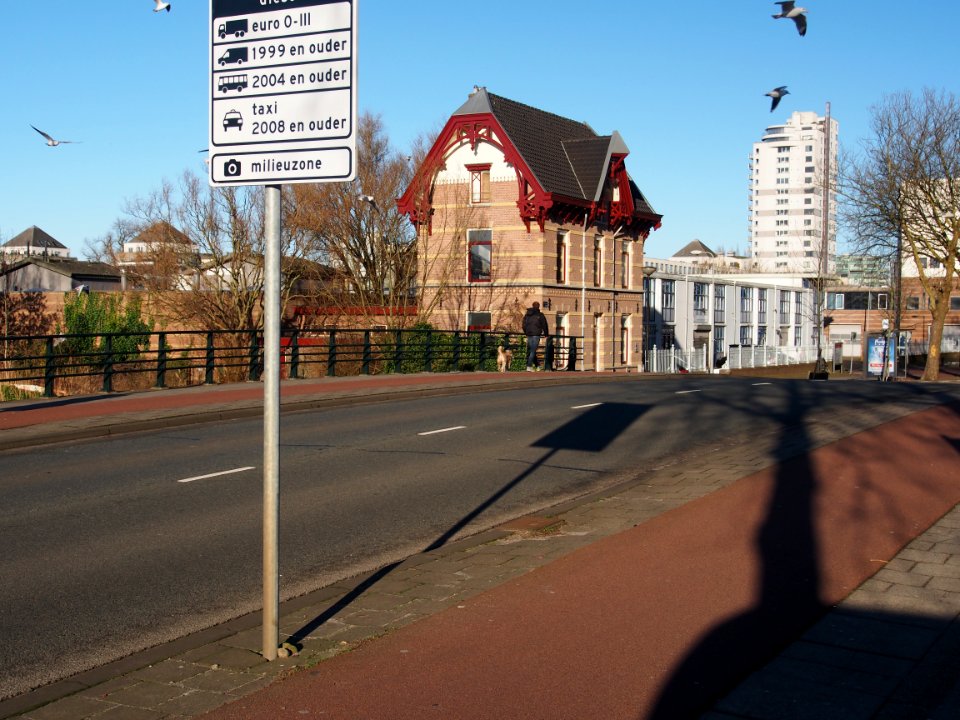 Brug 262, Slachthuisbrug in de Veelaan over de Nieuwe Vaart foto 2