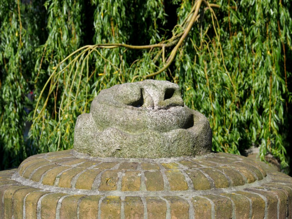 Brug 404, Ferdinand Bolstraat - Scheldestraat, beeld van Hildo Krop pic10