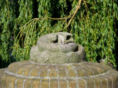Brug 404, Ferdinand Bolstraat - Scheldestraat, beeld van Hildo Krop pic10