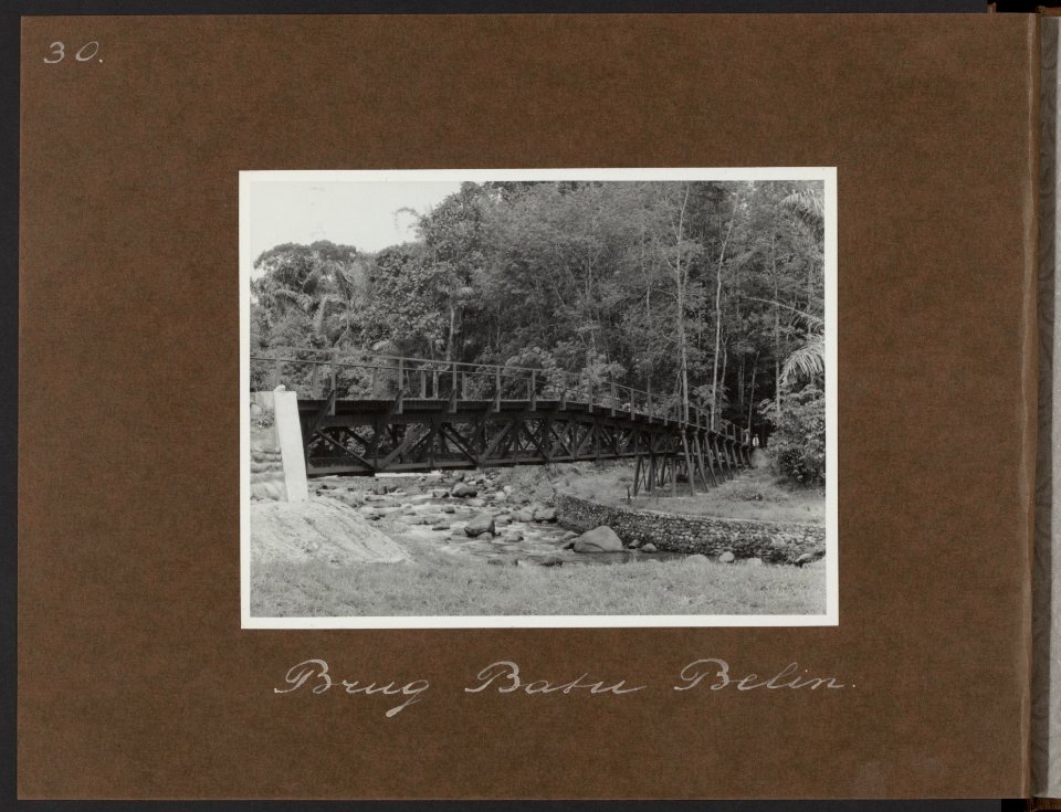 Brug bij Batu Belin, Bestanddeelnr 827 32