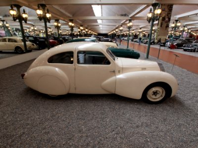 Bugatti Coach Type 73A (1947) pic1