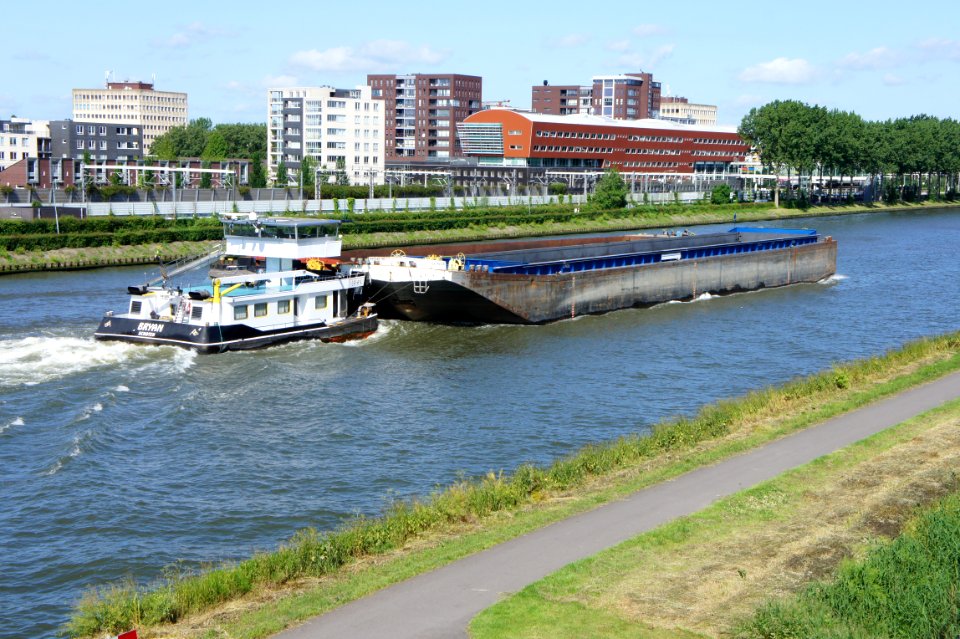 Bryan - ENI 06105041 pushing barge Slinge - ENI 02334956, Amsterdam-Rijn kanaal, pic3