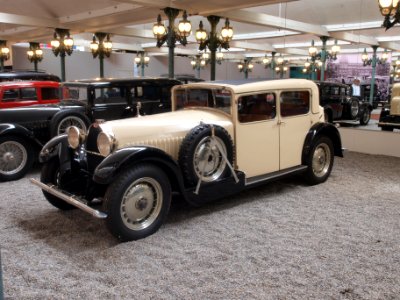 Bugatti 46 (1933) pic2