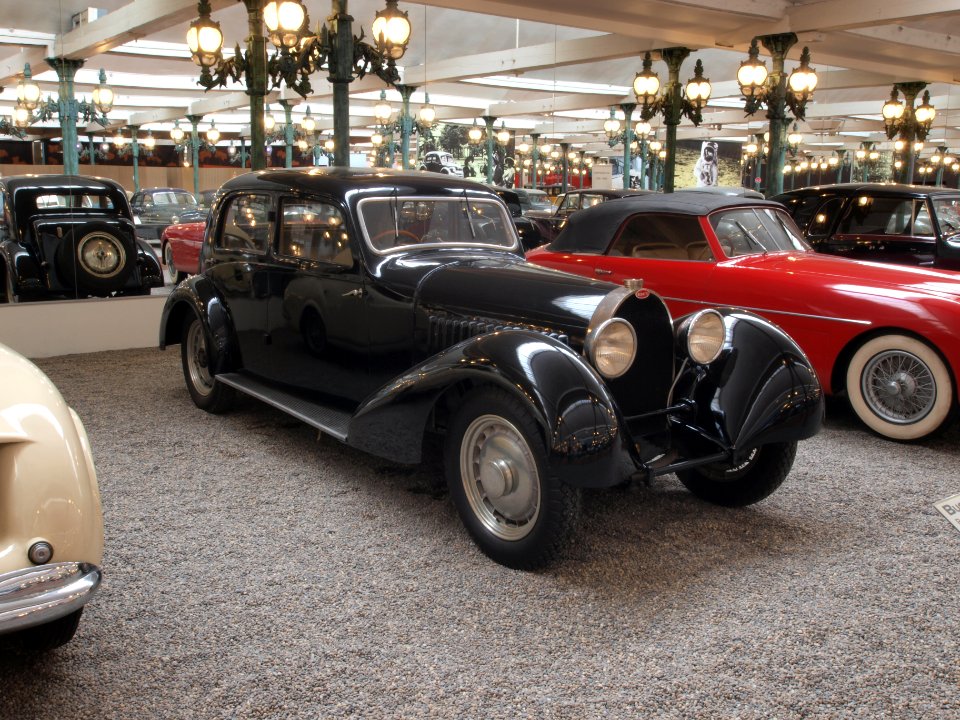 Bugatti Berline Type 46S (1934) pic1