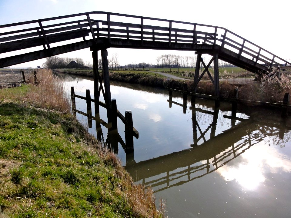 Brug over Usquerdermaar