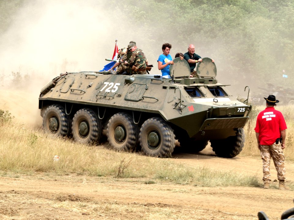 BTR-60 pic-006
