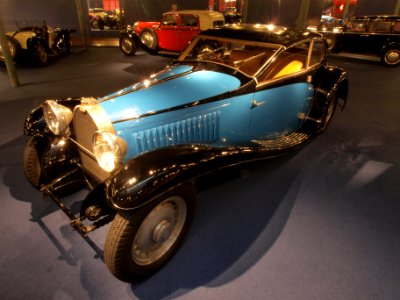 Bugatti Coach Type 46 (1933) pic2