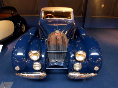 Bugatti Cabriolet Type 57C (1939) pic1-1