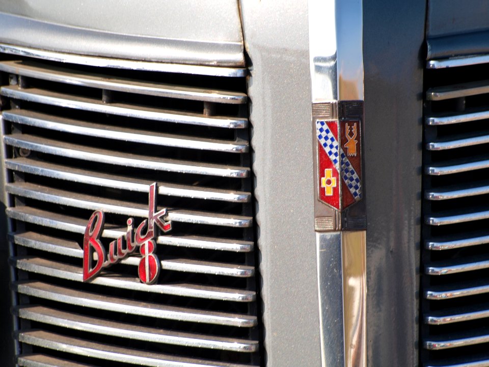 Buick Super dutch licence registration AE-51-96 pic5