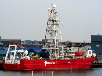 Bucentaur IMO 8112548 at IJmuiden, Port of Amsterdam pic3