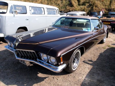 Buick RIVIERA Coupe HARDTOP dutch licence registration AM-32-00 pic1