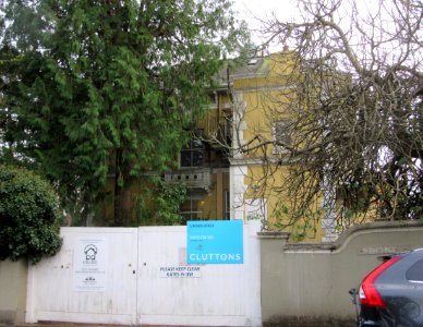 Building at London Road (junction of Clermont Road), Preston, Brighton (November 2015)