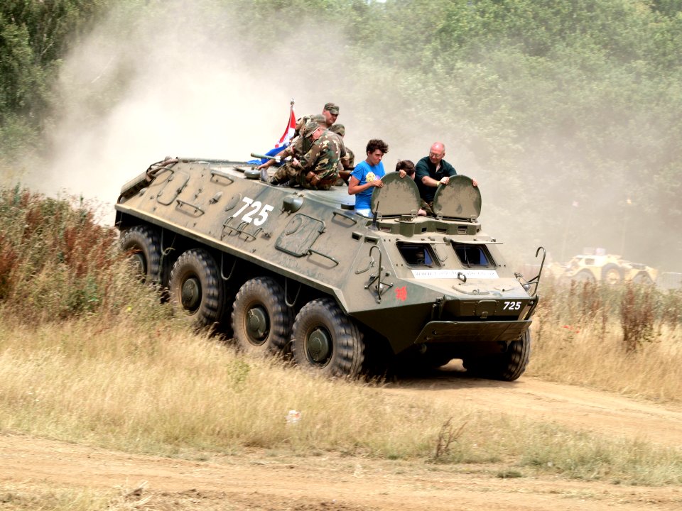 BTR-60 pic-005