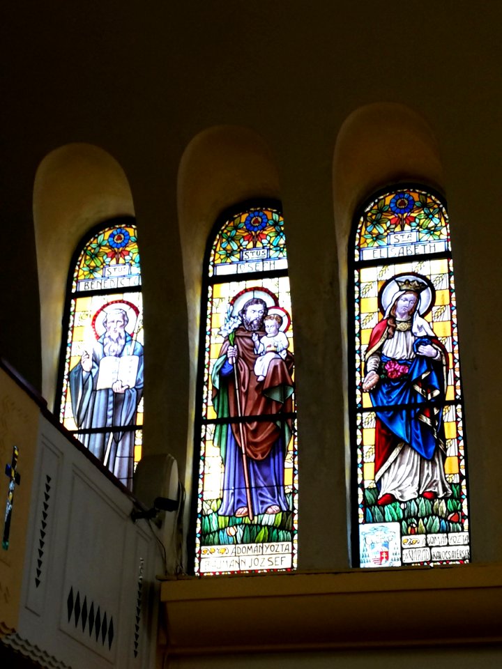 Bucharest St Helena church window 4