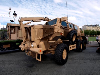 Buffalo MRAP ( Mine Resistant Ambush Protected Vehicle ) photo-2 photo