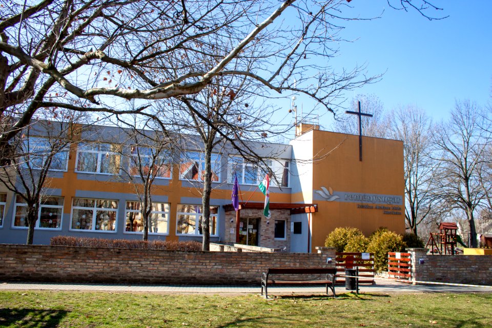 Building in Kübekháza 05
