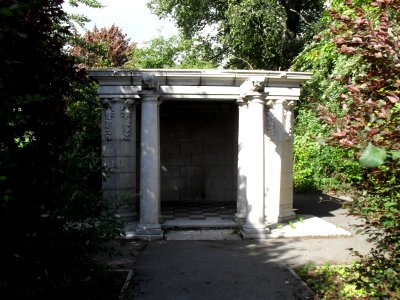 Building at Patcham Peace Gardens, Old London Road, Patcham (August 2010)