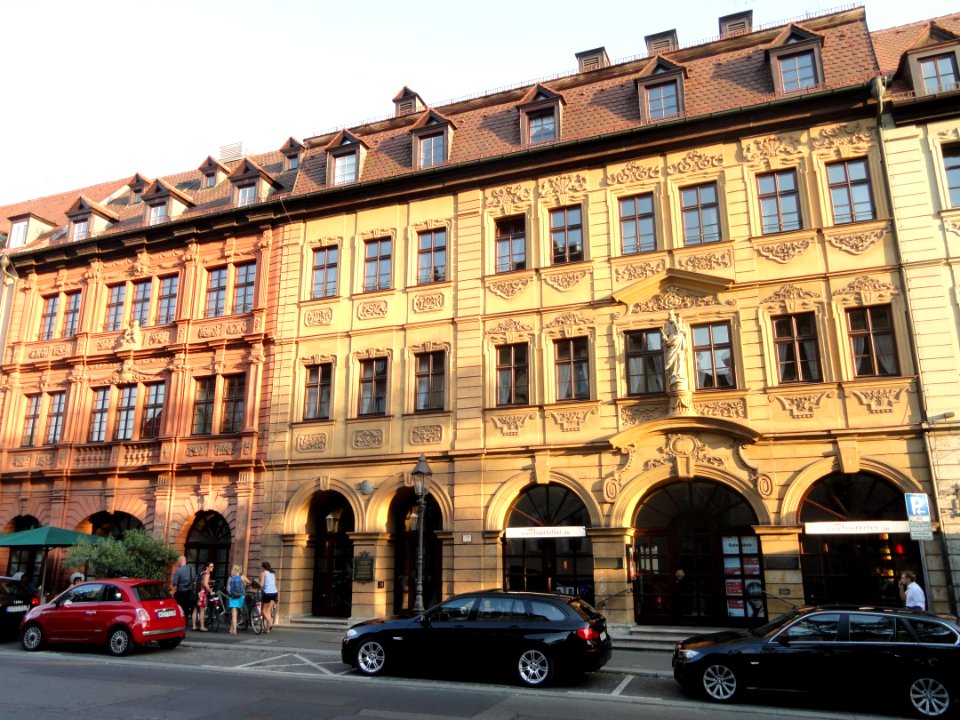 Building facades, Würzburg - DSC02918