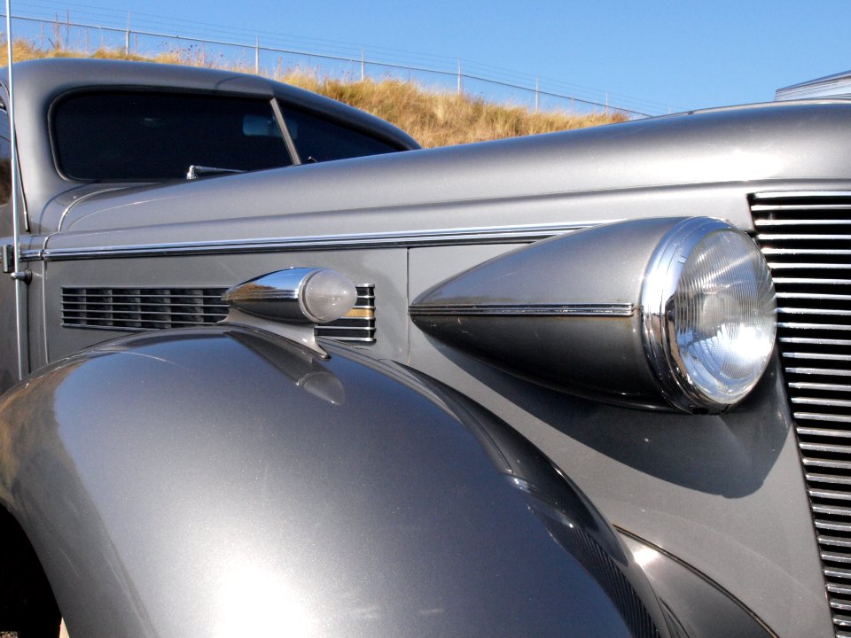 Buick Super dutch licence registration AE-51-96 pic2