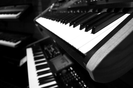 Keyboard white black