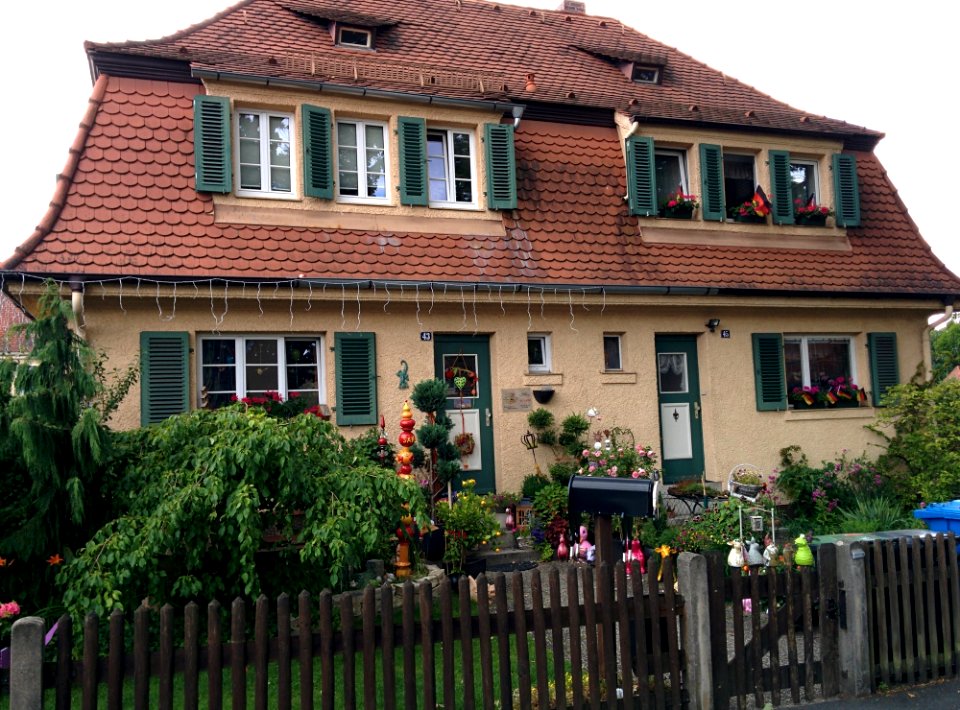 Buchenschlag 43 - 45 Reihenhaus der Gartenstadt Nürnberg