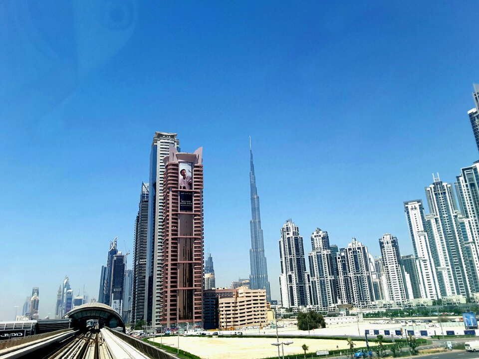 Dubai burj khalifa emirates
