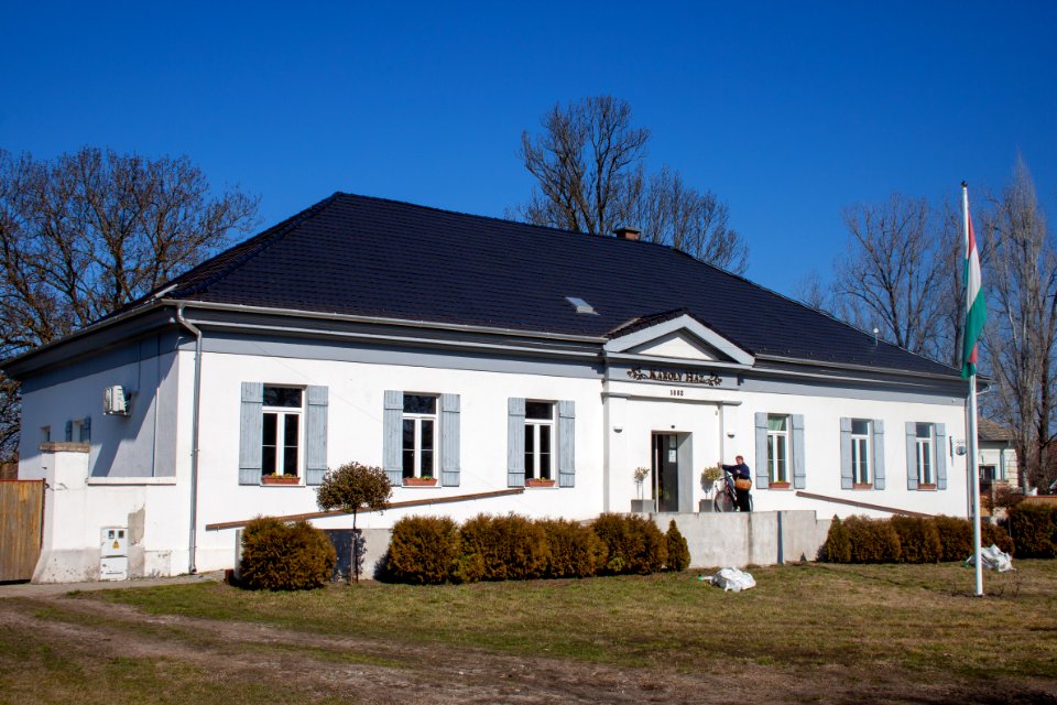 Building in Kübekháza 03