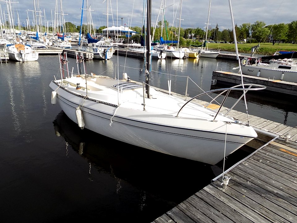 Buccaneer 200 sailboat 0578