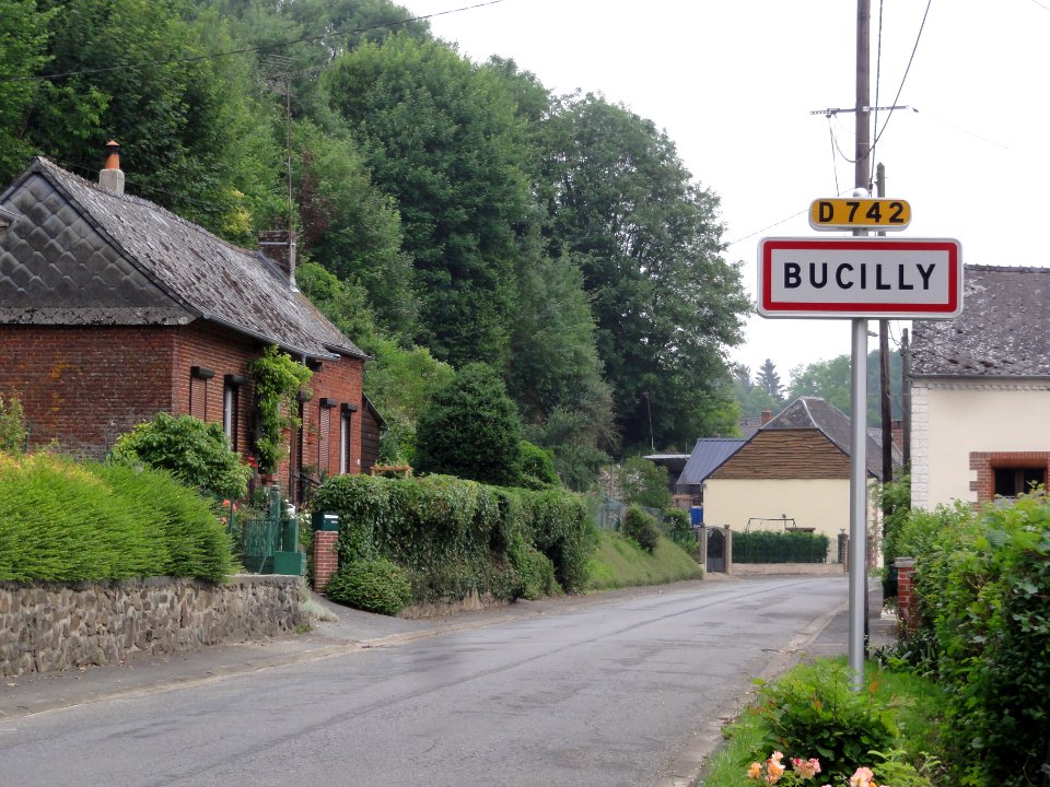 Bucilly (Aisne) city limit sign