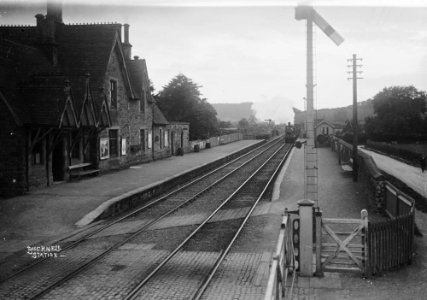 Bucknell station (1294681)