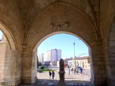 Burgos - Iglesia de Nuestra Señora la Real y Antigua de Gamonal 16