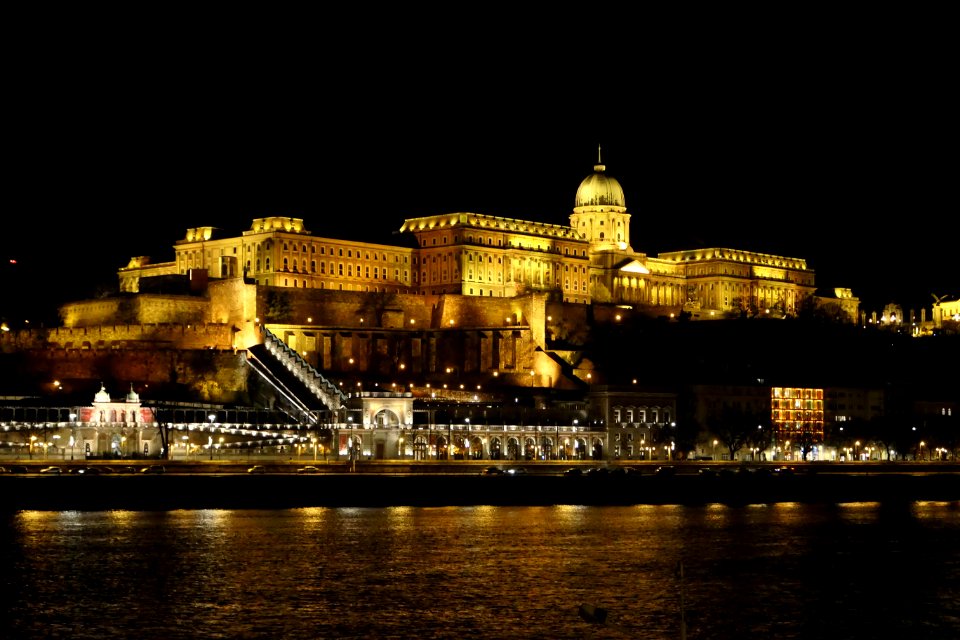 Budapest-2018-12-04-11