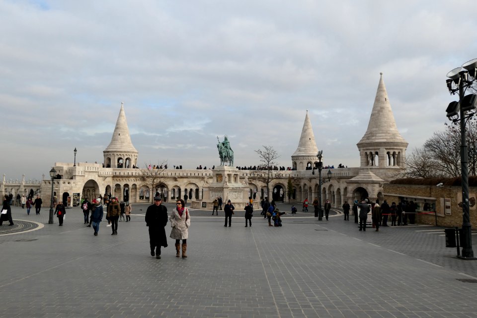 Budapest-Fishermans-Bastion-2018-12-09-026