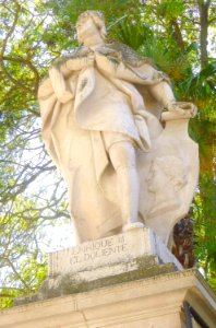 Burgos - Paseo del Espolón, estatuas regias 10