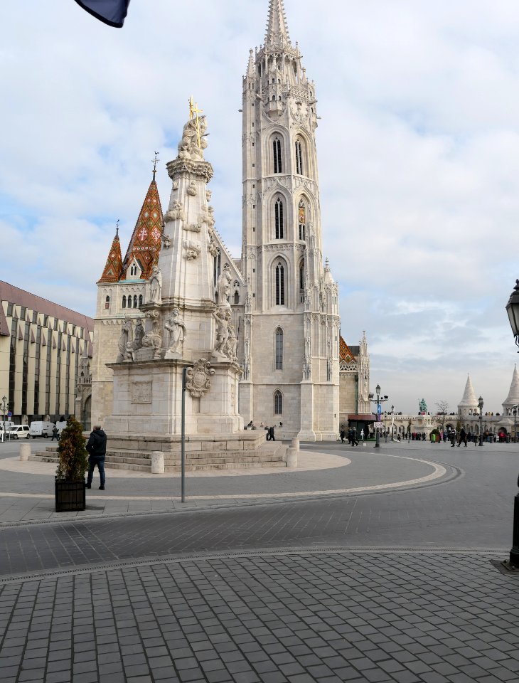 Budapest-Fishermans-Bastion-2018-12-09-005