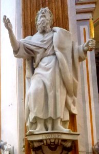 Burjassot - Iglesia de Sant Miquel Arcàngel, interior, estatuas 13