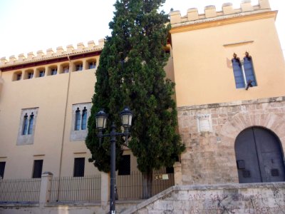 Burjassot - Colegio Mayor San Juan de Ribera 1
