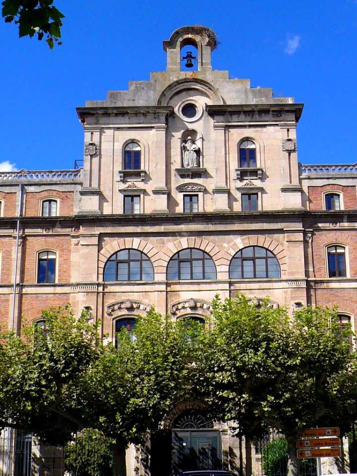 Burgos - Facultad de Teología del Norte de España (Antigua Universidad Pontificia) 04