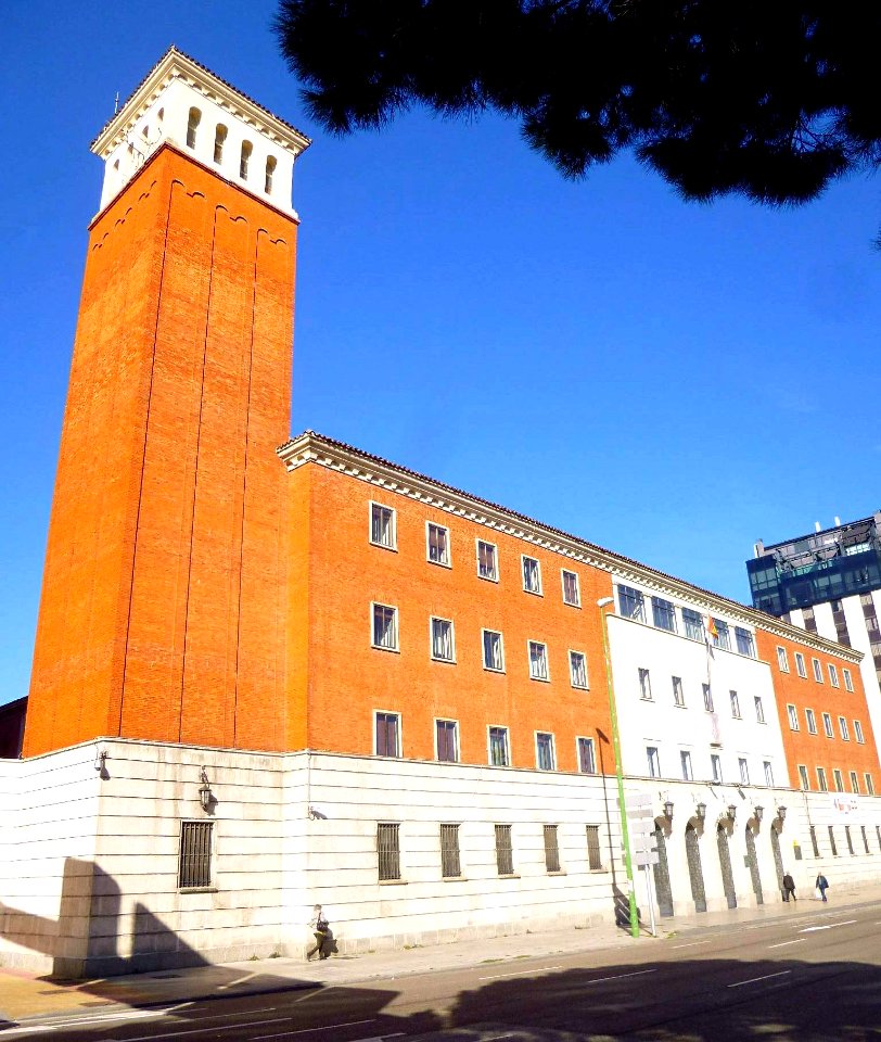 Burgos - Delegación del Ministerio de Defensa 1